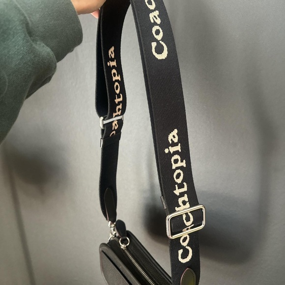 Coach Black Crossbody Bag with Signature Logo - Picture 3 of 3